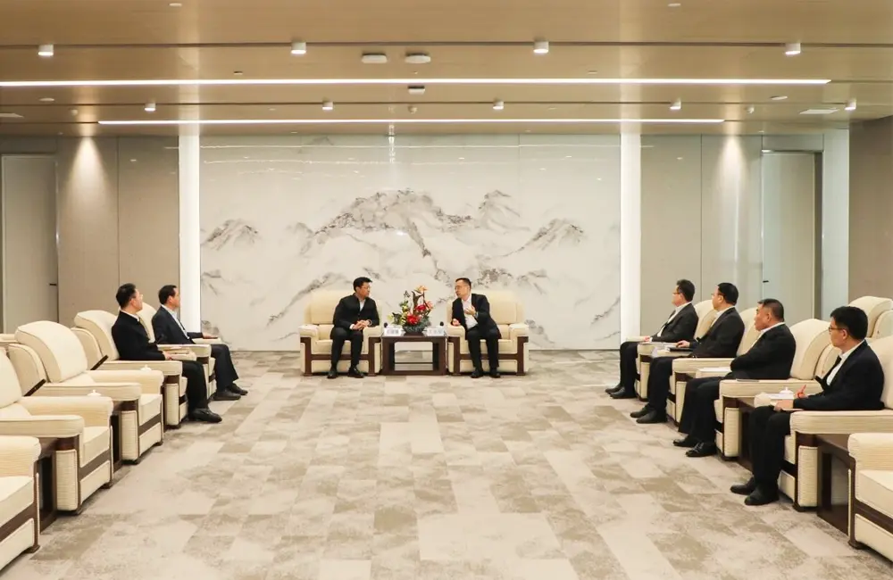 Wang Zhijian met with Wang Jinjian, Secretary of the Yangzhou Municipal Party Committee. cover