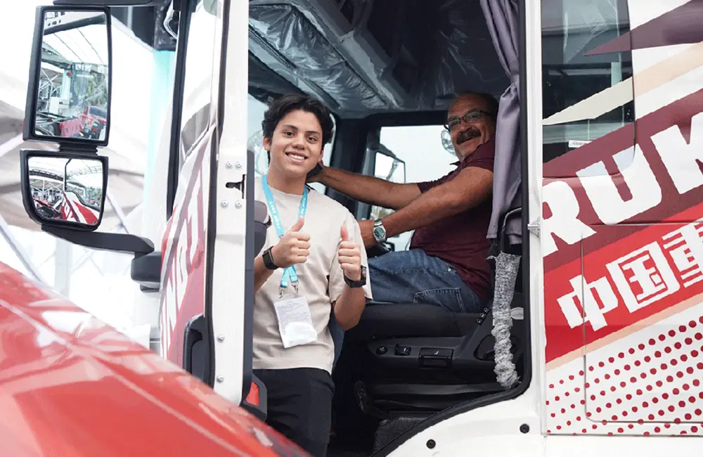 China National Heavy Duty Truck Group (CNHTC) made its debut at the 139th Canton Fair. cover